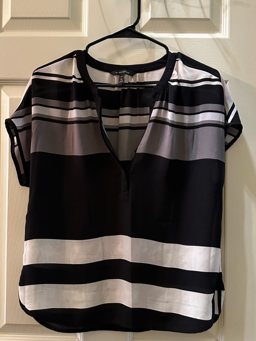 Banana Republic Black & White Striped Split‑Neck Blouse